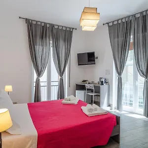 Cavour 3*, Syracuse Italia