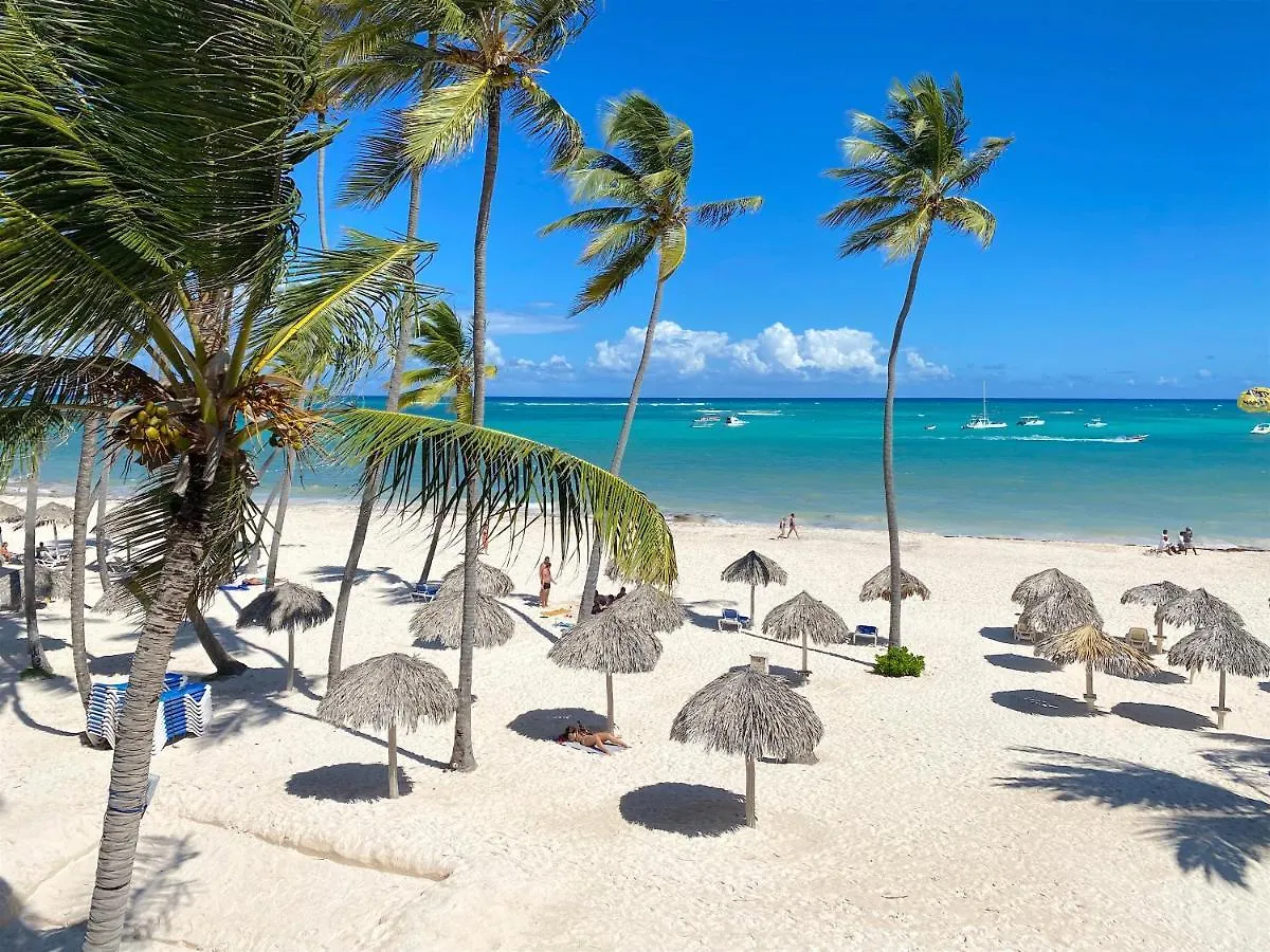 Vacation Relax Studios Bavaro Beach POOL WIFI Parking Punta Cana