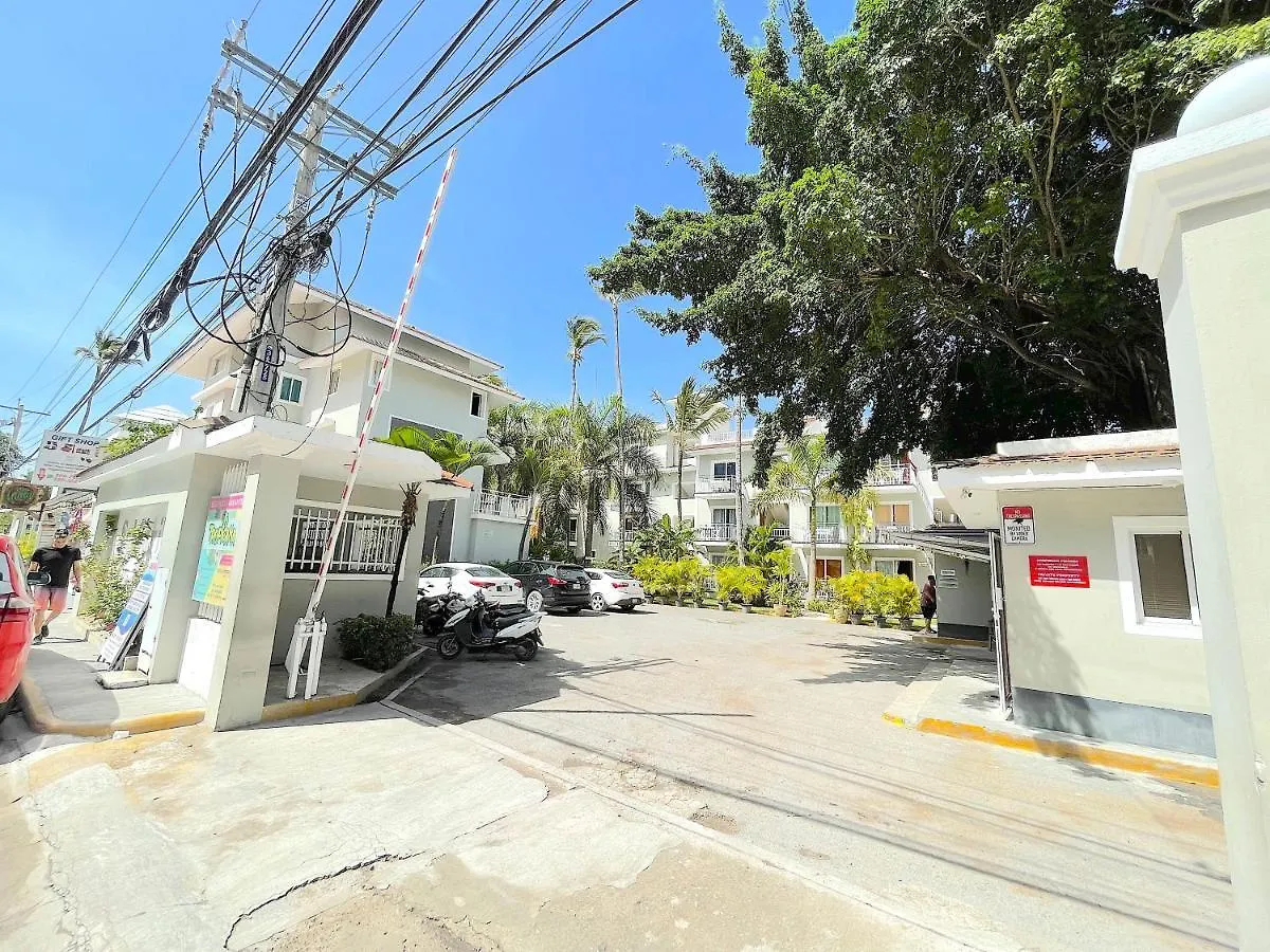 Vacation Relax Studios Bavaro Beach POOL WIFI Parking Punta Cana Hotel